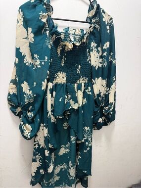 Live 4 Truth Teal and Cream Floral Smocked Peasant Top